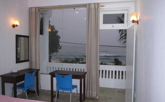 Фото отеля White Surfing Beach Resort