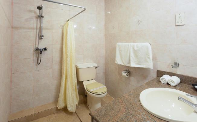 Фото отеля Devon Hotel