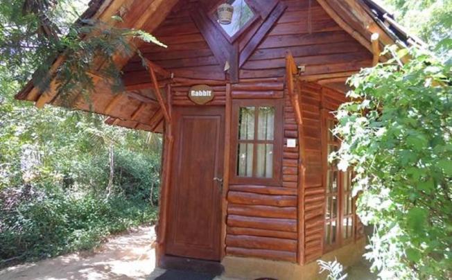Фото отеля Kirinda Beach Resort