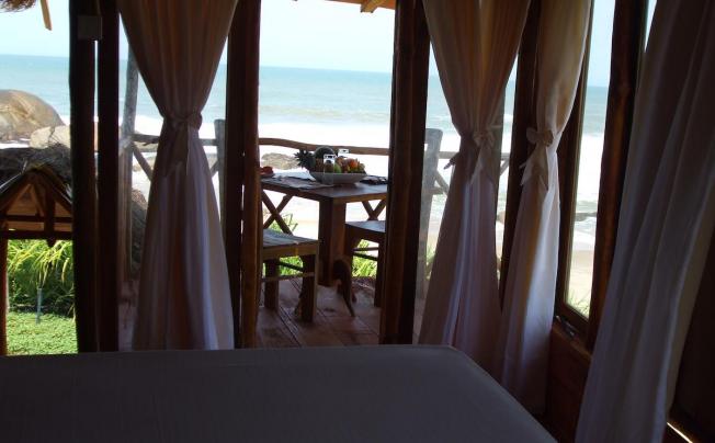Фото отеля Kirinda Beach Resort