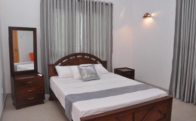 Фото отеля KURUMBA HILLS