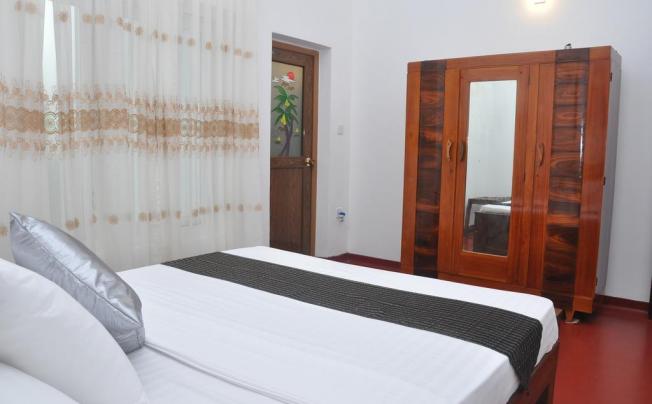 Фото отеля KURUMBA HILLS