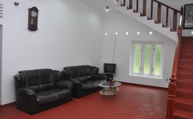 Фото отеля KURUMBA HILLS