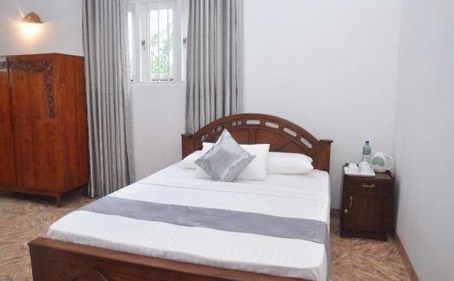 Фото отеля KURUMBA HILLS