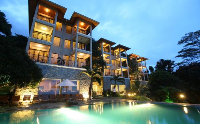 Фото отеля Randholee Resort & Spa