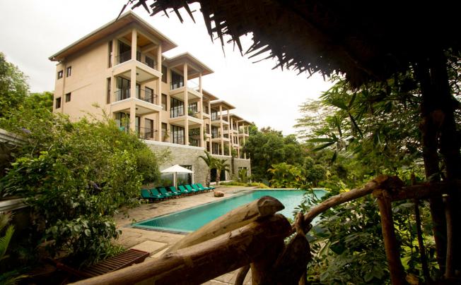 Фото отеля Randholee Resort & Spa