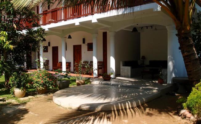 Фото отеля Nor Lanka Hotel Unawatuna