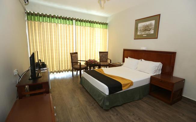 Фото отеля Hikkaduwa Beach Resort