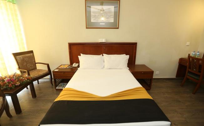 Фото отеля Hikkaduwa Beach Resort