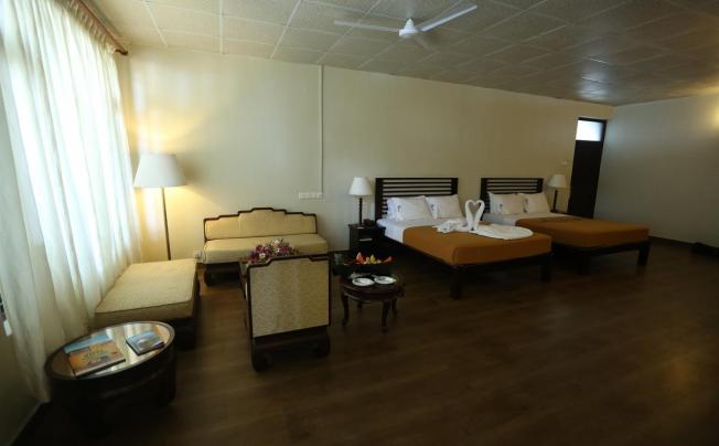 Фото отеля Hikkaduwa Beach Resort