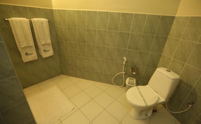 Фото отеля Hikkaduwa Beach Resort
