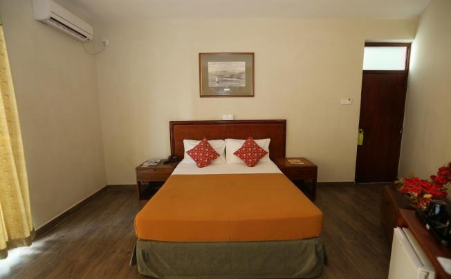 Фото отеля Hikkaduwa Beach Resort