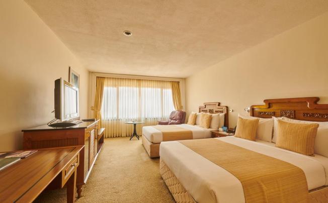 Фото отеля Galadari Hotel