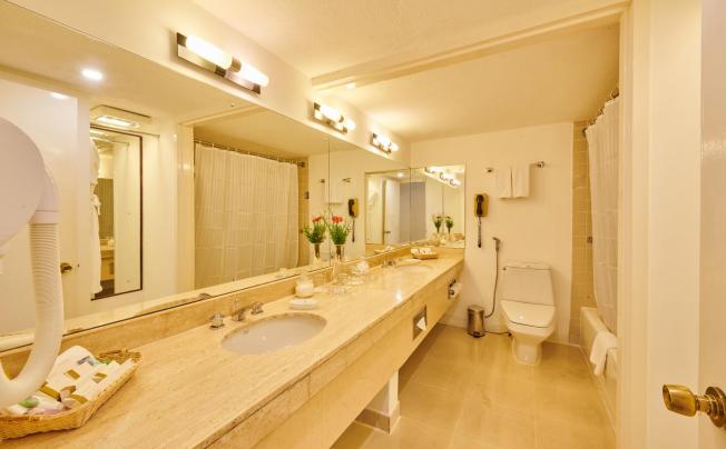 Фото отеля Galadari Hotel