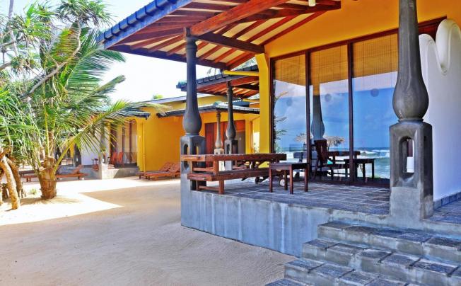 Фото отеля THE BEACH CABANAS RETREAT & SPA 