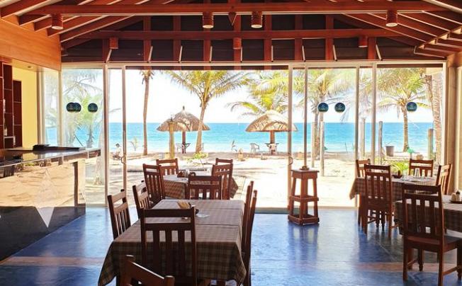 Фото отеля Oasey Beach Resort