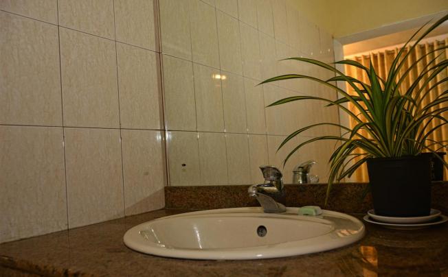 Фото отеля Rainbow Beach Hotel 