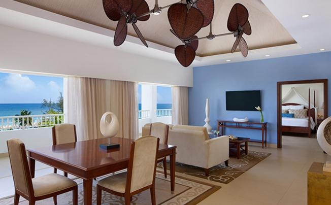 Фото отеля Secrets St. James Montego Bay