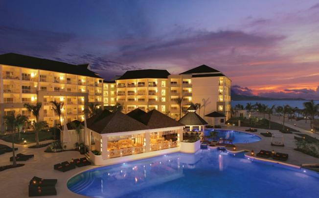Фото отеля Secrets St. James Montego Bay