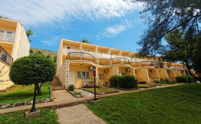 Фото отеля Jadran Hotel SEGET DONJI