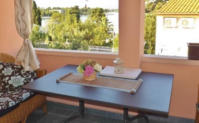 Фото отеля Ljiljana Apartments Zadar 