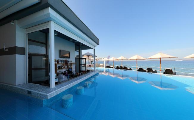 Фото отеля SUNNYSIDE APARTMENTS PETRCANE