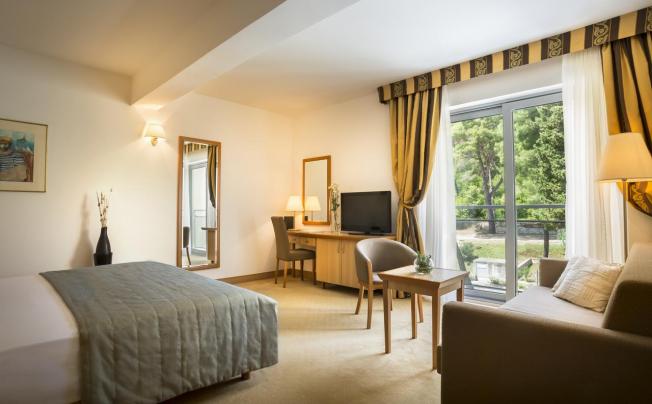 Фото отеля Aminess Grand Azur Hotel