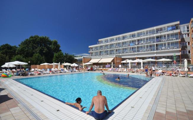 Фото отеля Holiday Hotel Pula