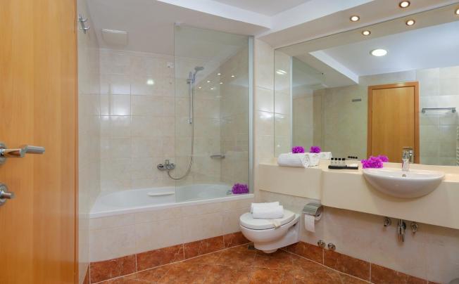 Фото отеля saudade hotel gradac