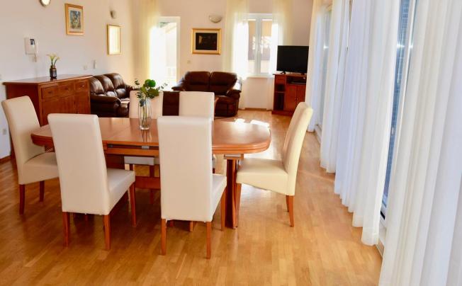 Фото отеля PERVANOVO APARTMENTS