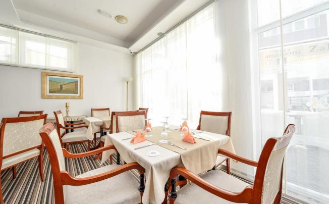 Фото отеля FAMILY M HOSTEL  