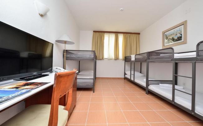 Фото отеля FAMILY M HOSTEL  