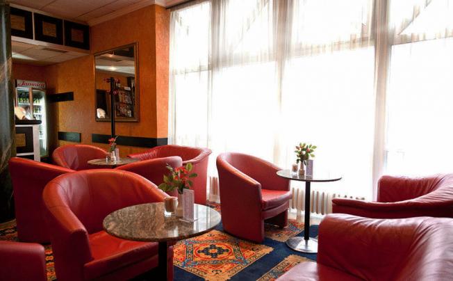 Фото отеля Holiday hotel zagreb