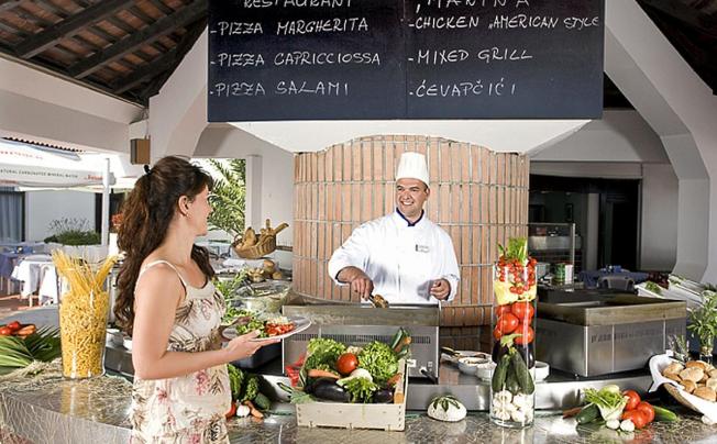 Фото отеля Lanterna Sunny Resort by Valamar