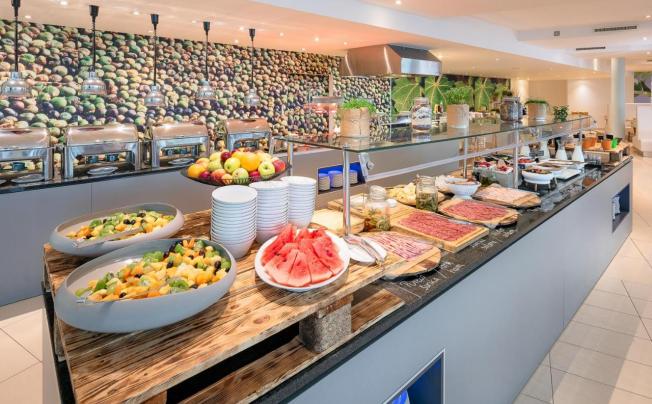 Фото отеля Radisson Blu Resort & Spa Split