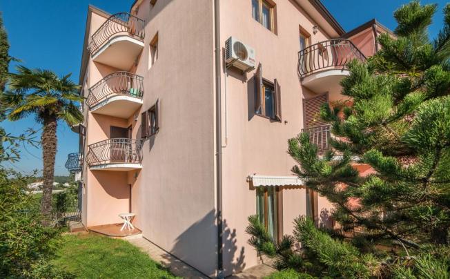 Фото отеля Arijeta Private Apartment