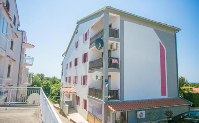Фото отеля Branka Private Apartment