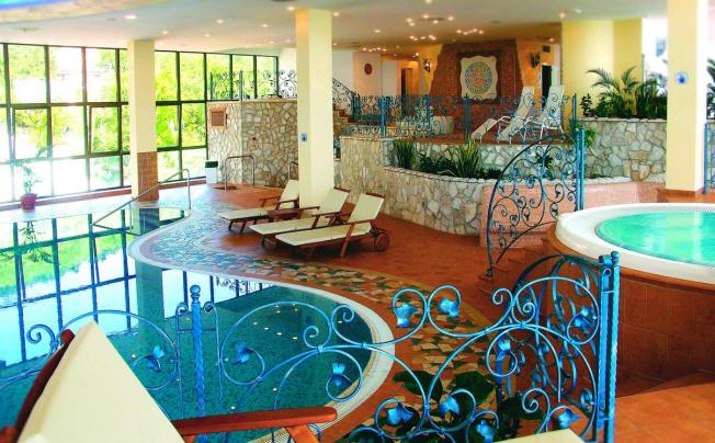 Фото отеля Grand Hotel Adriatic II