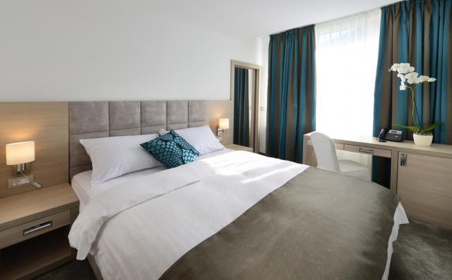 Фото отеля Grand Hotel Adriatic II