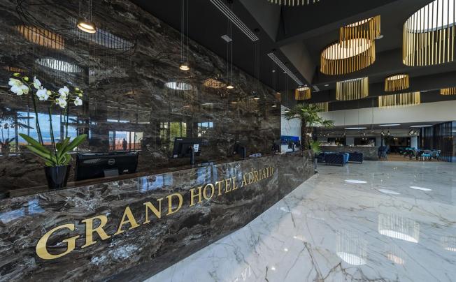 Фото отеля Grand Hotel Adriatic II