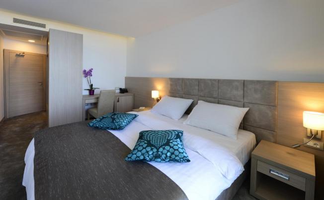 Фото отеля Grand Hotel Adriatic II
