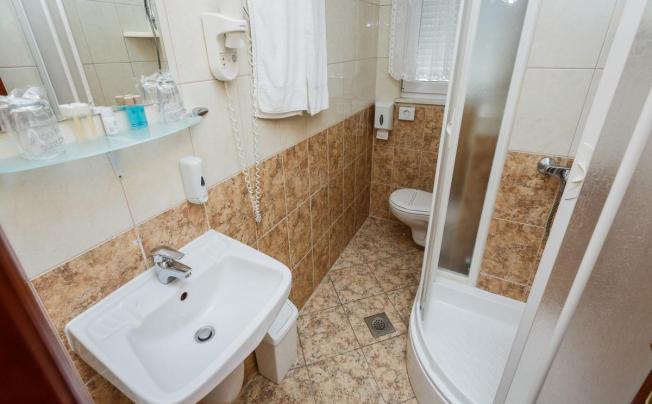 Фото отеля Adria Hotel 