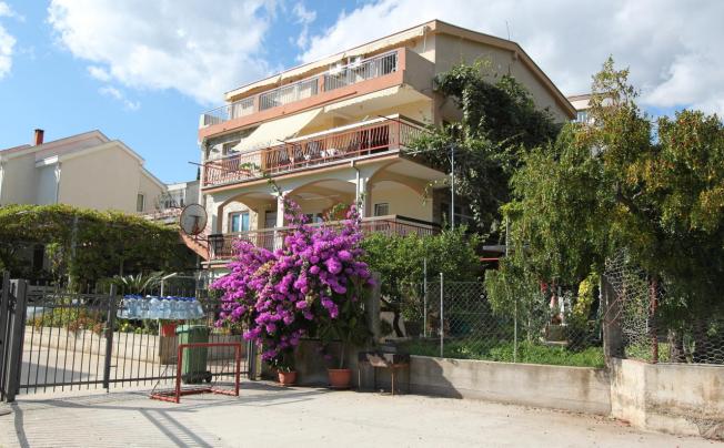 Фото отеля Apartments Andrija