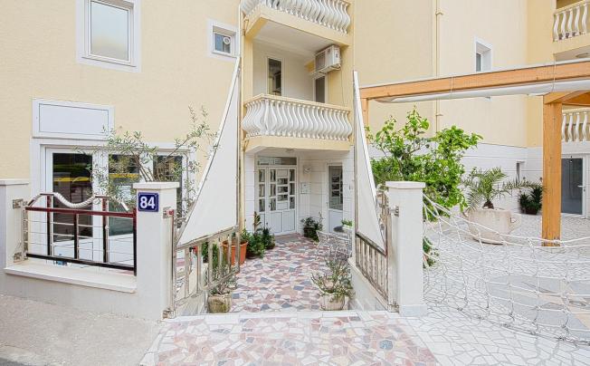 Фото отеля Budva Inn Guest House