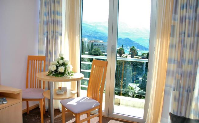 Фото отеля Montenegro Beach Resort