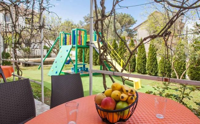 Фото отеля MAKI APARTMENTS