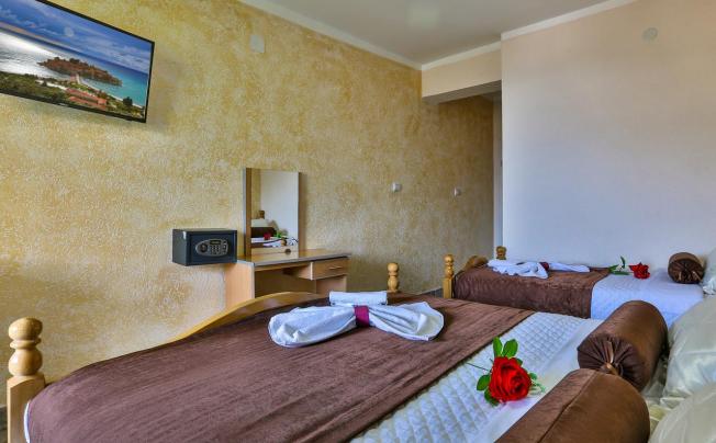 Фото отеля Hoti hotel