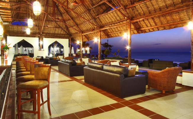 Фото отеля Sea Cliff Resort & Spa