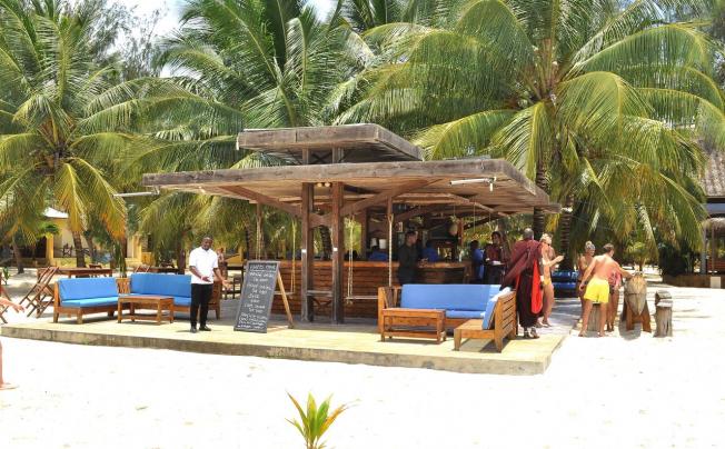 Фото отеля Sunset Kendwa Bungalows Resort