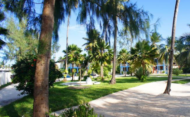 Фото отеля Smiles Beach Hotel